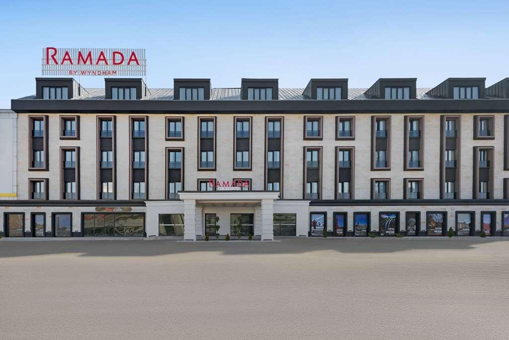 Ramada By Wyndham Эрзурум Экстерьер фото